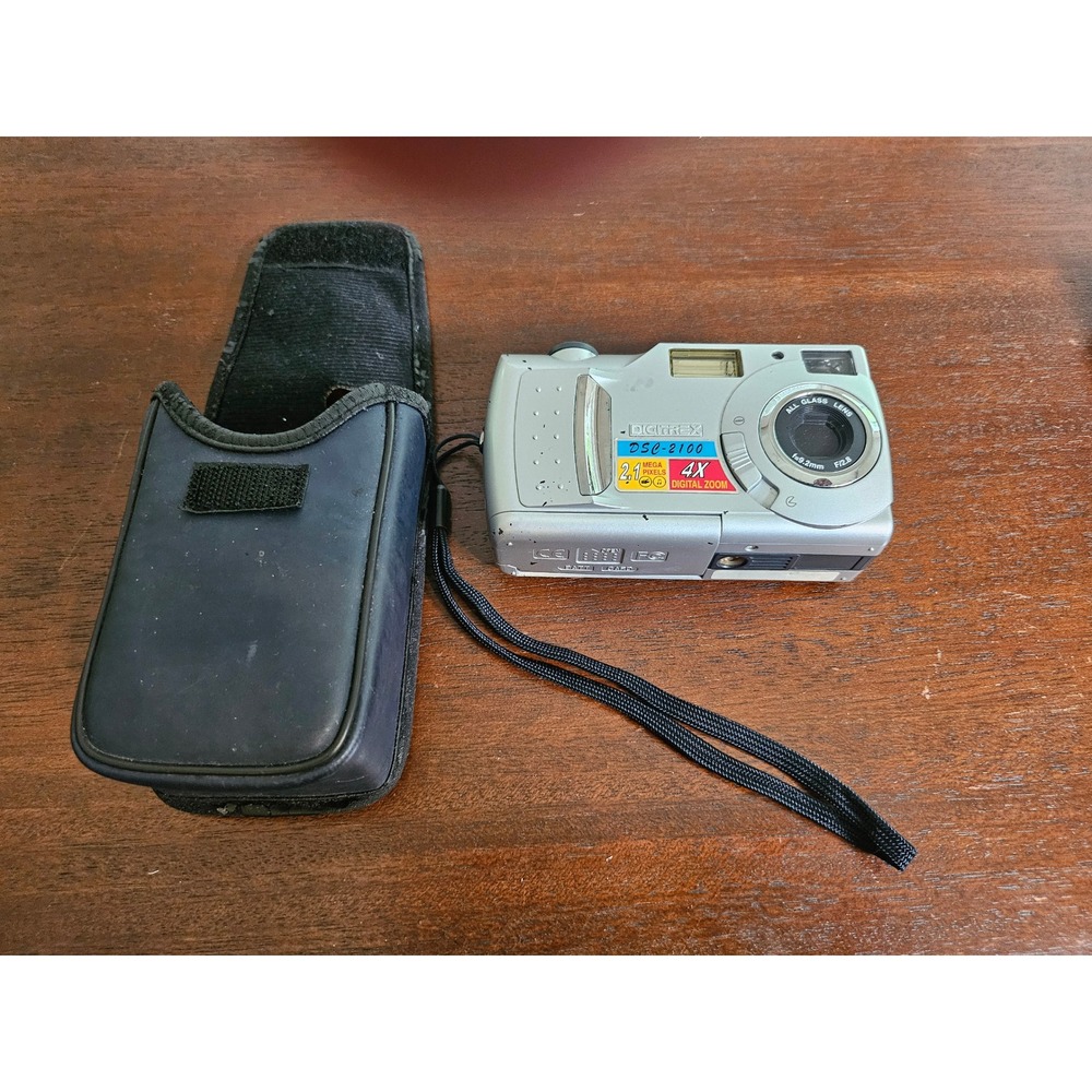 Digitrex Digital Camera Unisex OS Silver DSC-2100 2.1MP 4X Zoom Vintage Case